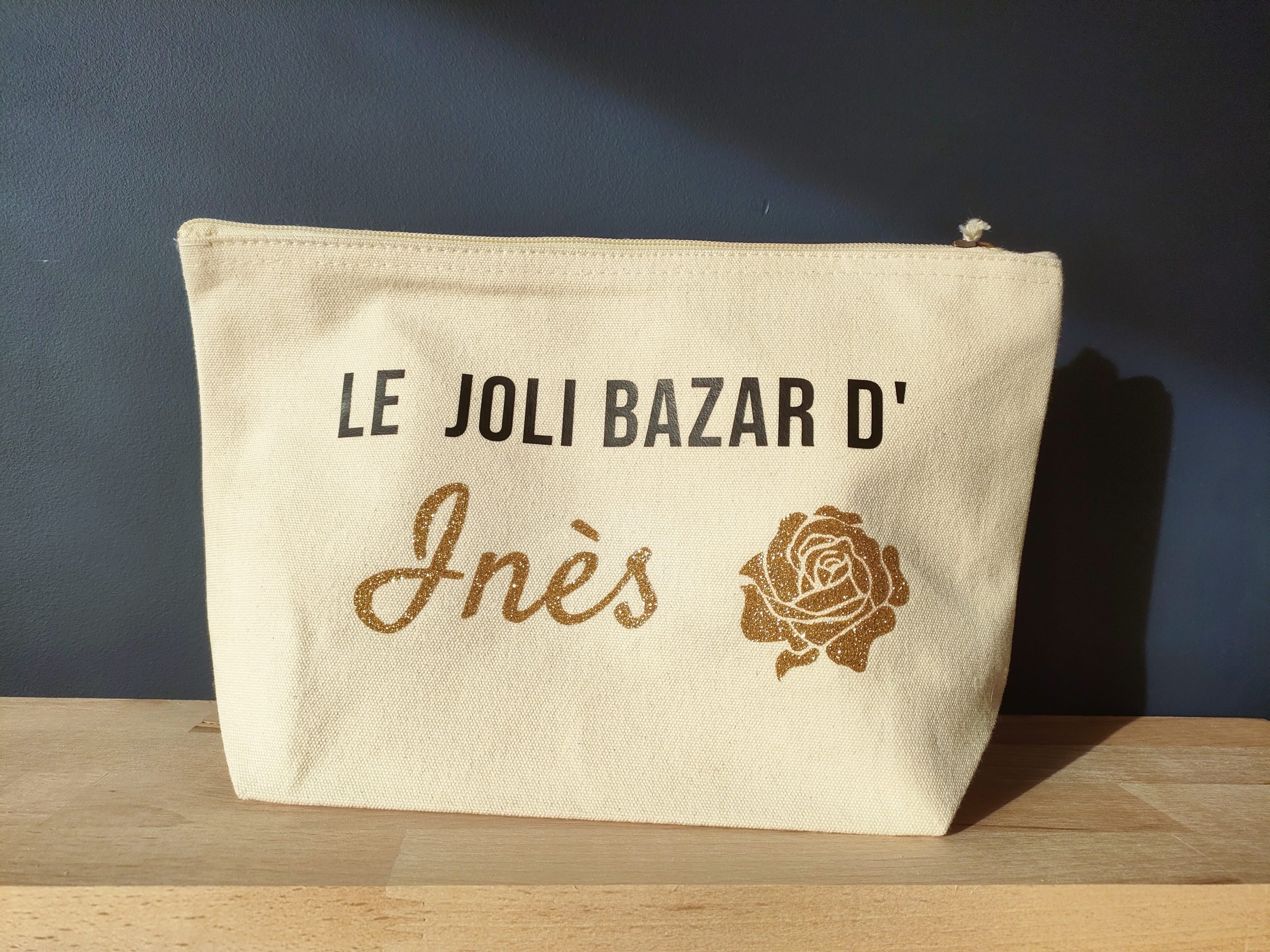 Pochette, trousse de toilette "le joli bazar de ..." – Image 2